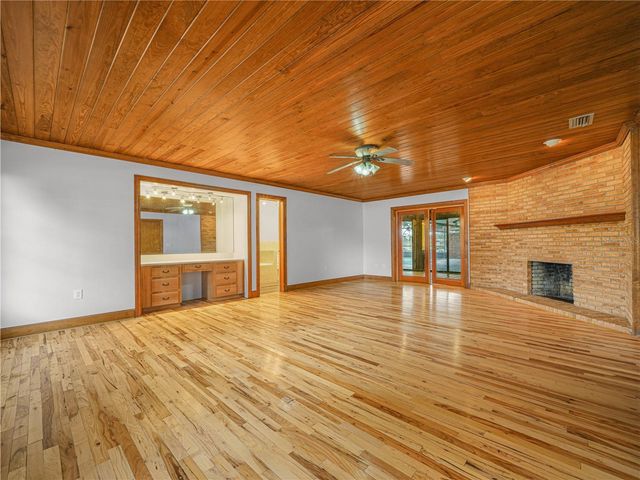 1761 HWY 630 W, Frostproof, FL 33843