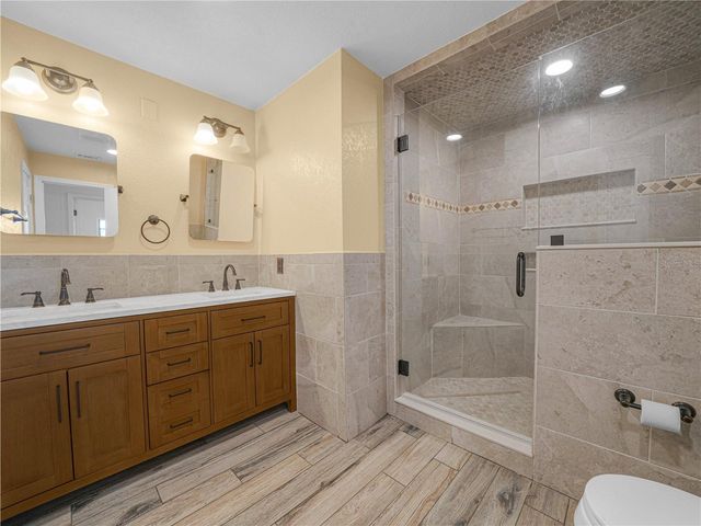 1761 HWY 630 W, Frostproof, FL 33843