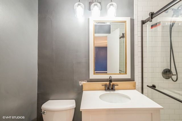 1205 E Hintz Road 206, Arlington Heights, IL 60004