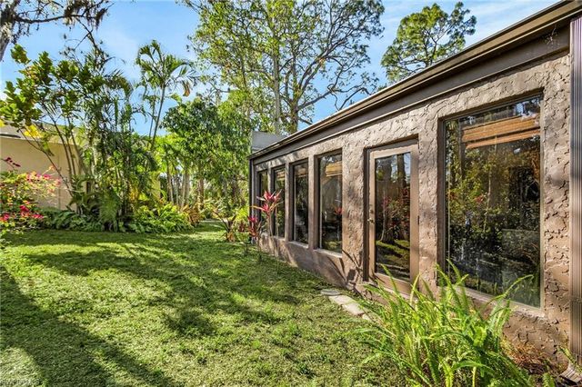 124 Pinebrook DR, Fort Myers, FL 33907