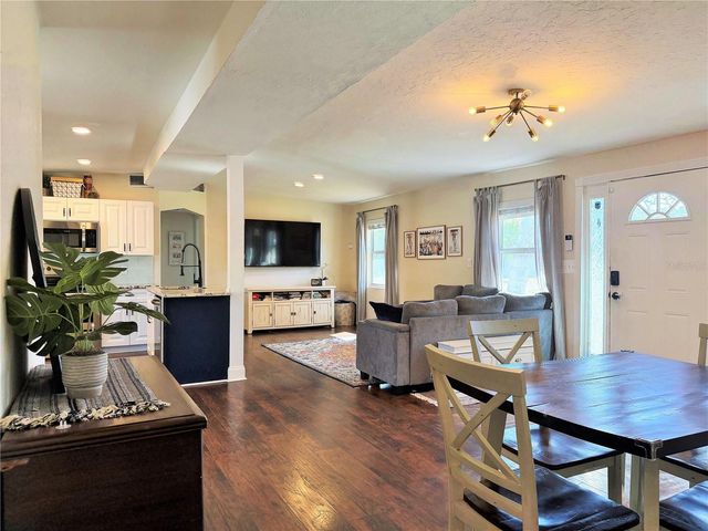 4101 11TH AVENUE N, St Petersburg, FL 33713