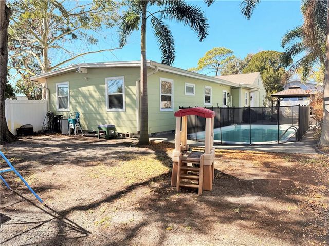 4101 11TH AVENUE N, St Petersburg, FL 33713