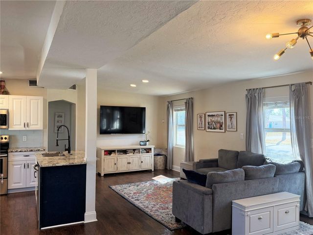 4101 11TH AVENUE N, St Petersburg, FL 33713