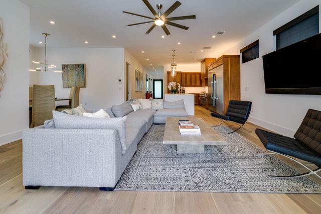 2415 McCall RD, Austin, TX 78703