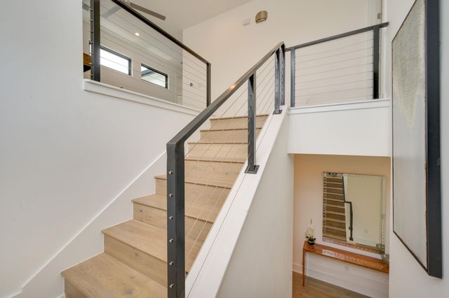 2415 McCall RD, Austin, TX 78703