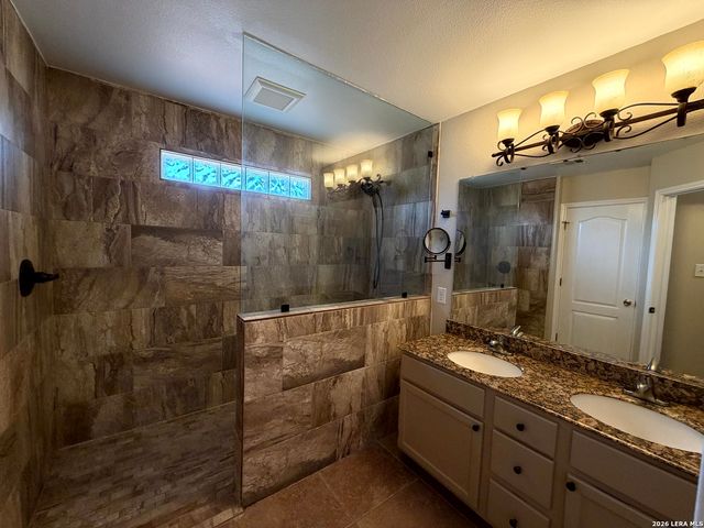 10603 Lynx Range, San Antonio, TX 78251