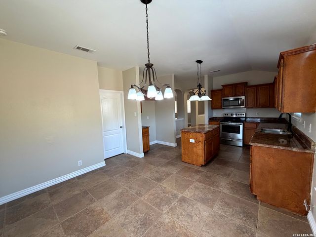 10603 Lynx Range, San Antonio, TX 78251