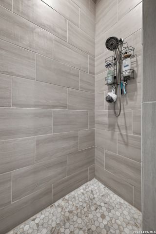 5850 Sweetwater, San Antonio, TX 78253