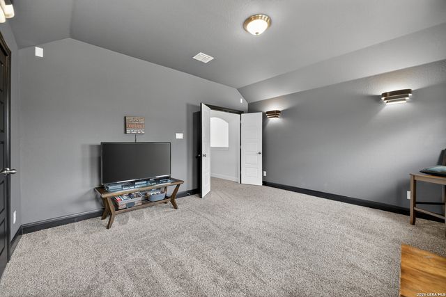 5850 Sweetwater, San Antonio, TX 78253