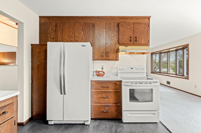 517 17th Avenue NW, New Brighton, MN 55112