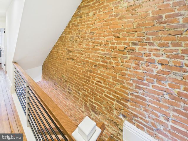 305 W LEMON ST, Lancaster, PA 17603