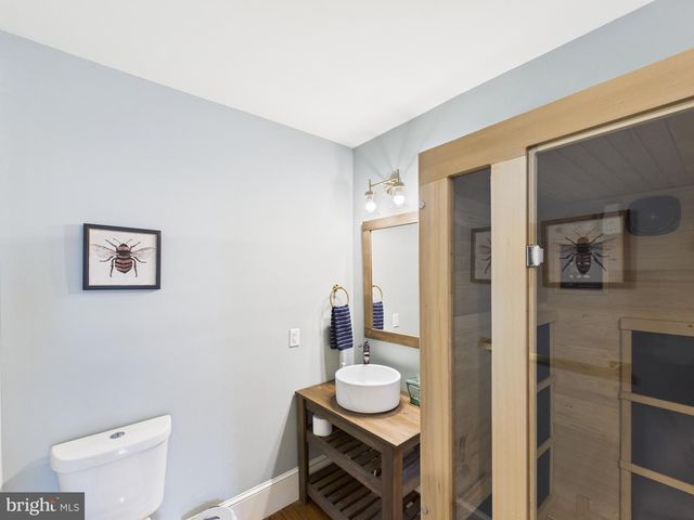 305 W LEMON ST, Lancaster, PA 17603