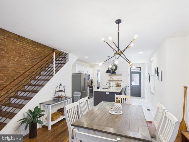 305 W LEMON ST, Lancaster, PA 17603