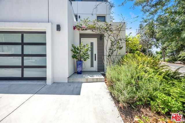 4841 Minden Place, Los Angeles, CA 90041