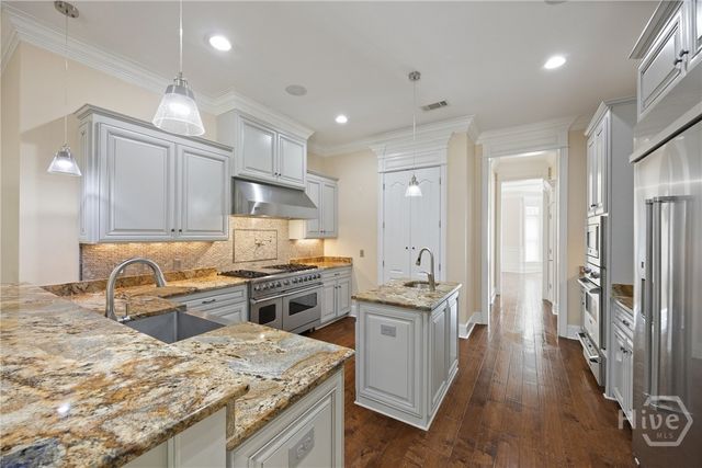 1913 Saint Catherine Circle, Richmond Hill, GA 31324
