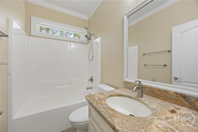 1913 Saint Catherine Circle, Richmond Hill, GA 31324