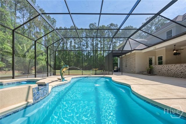 1913 Saint Catherine Circle, Richmond Hill, GA 31324