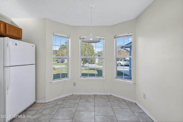 11170 WANDERING OAKS Drive, Jacksonville, FL 32257