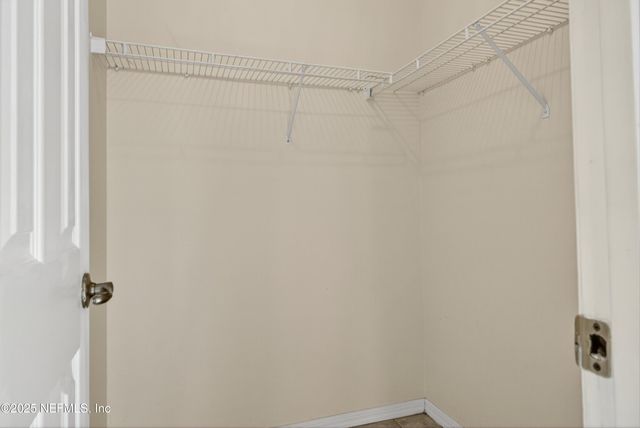 11170 WANDERING OAKS Drive, Jacksonville, FL 32257