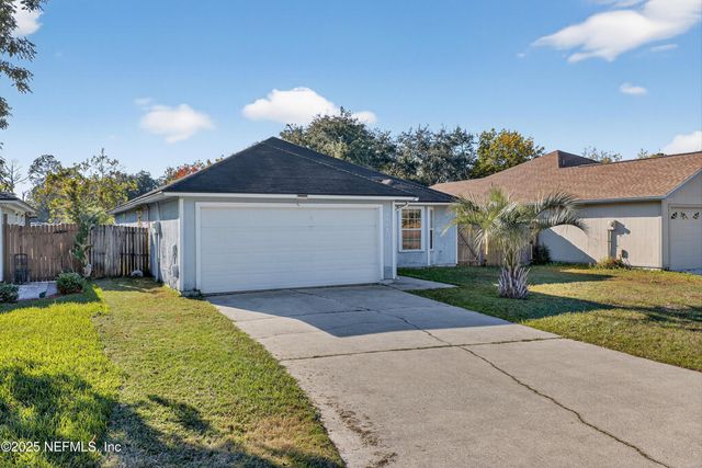 11170 WANDERING OAKS Drive, Jacksonville, FL 32257