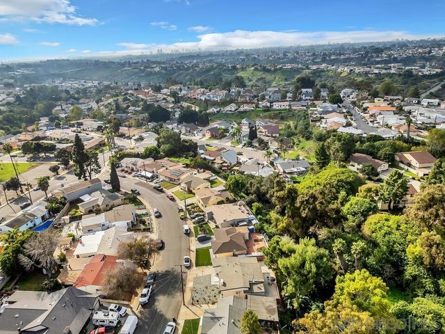 5230 Nutmeg Street, San Diego, CA 92105