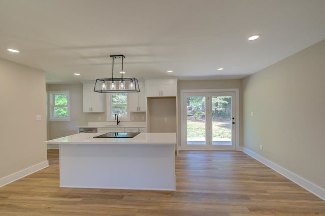 302 Thompson Road, Chesnee, SC 29323