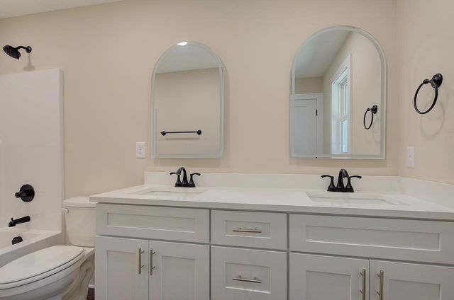 302 Thompson Road, Chesnee, SC 29323