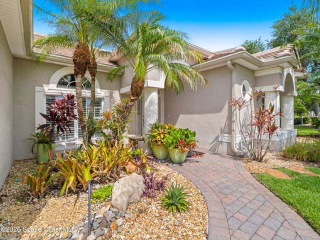 992 Balmoral Way, Melbourne, FL 32940