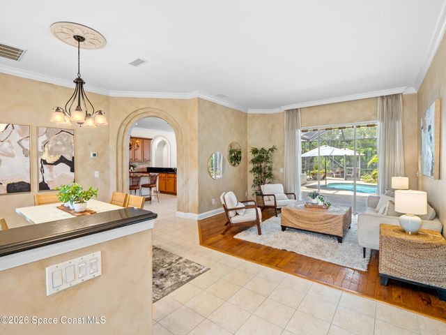 992 Balmoral Way, Melbourne, FL 32940