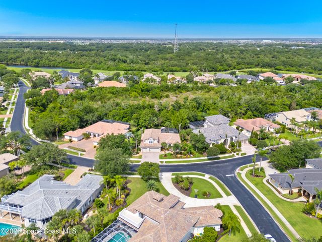 992 Balmoral Way, Melbourne, FL 32940