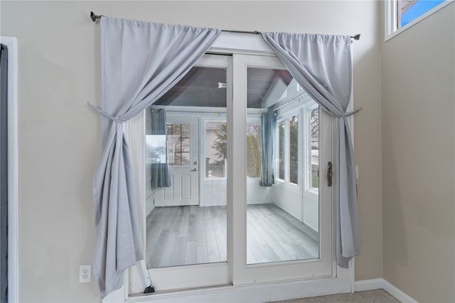 10 Nevins Road, Henrietta, NY 14467