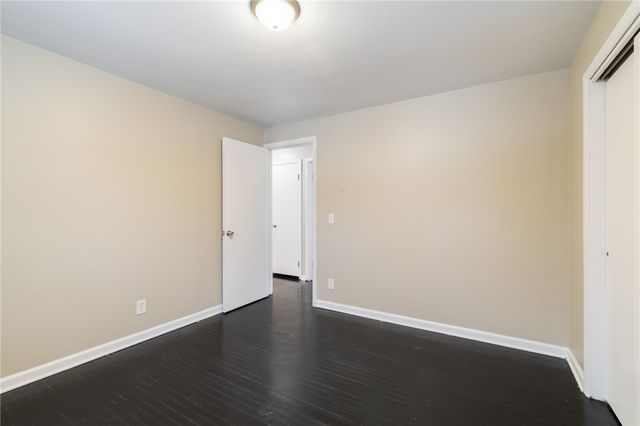 10 Nevins Road, Henrietta, NY 14467