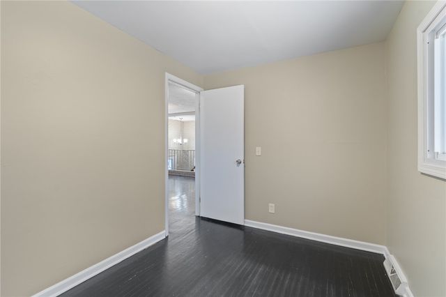 10 Nevins Road, Henrietta, NY 14467