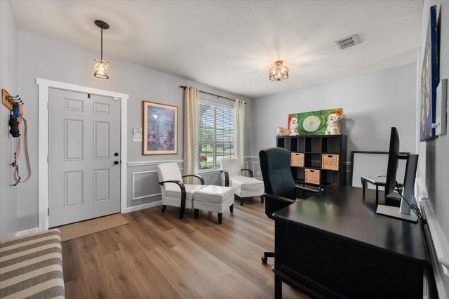 710 Fannin Lane, Mansfield, TX 76063