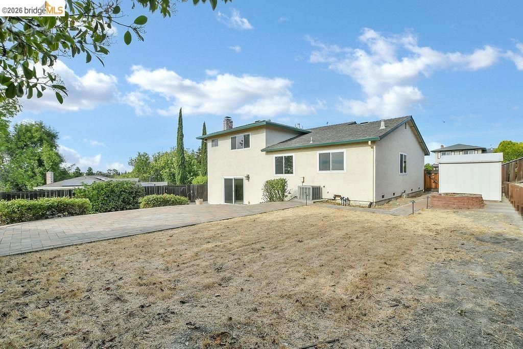 Image 34 of property listing at 3318 Bluejay Drive, Antioch, CA 94509