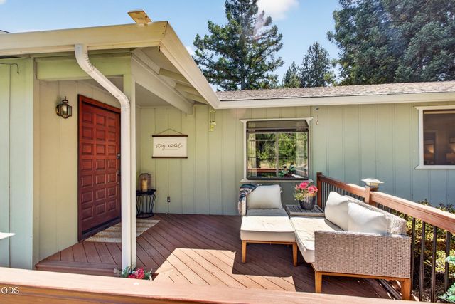 8122 New Hope Road, Grants Pass, OR 97527