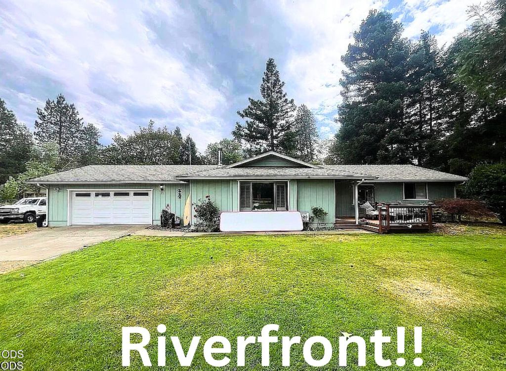 8122 New Hope Road, Grants Pass, OR 97527