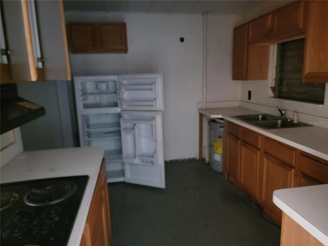 10851 SE US HIGHWAY 441, Belleview, FL 34420