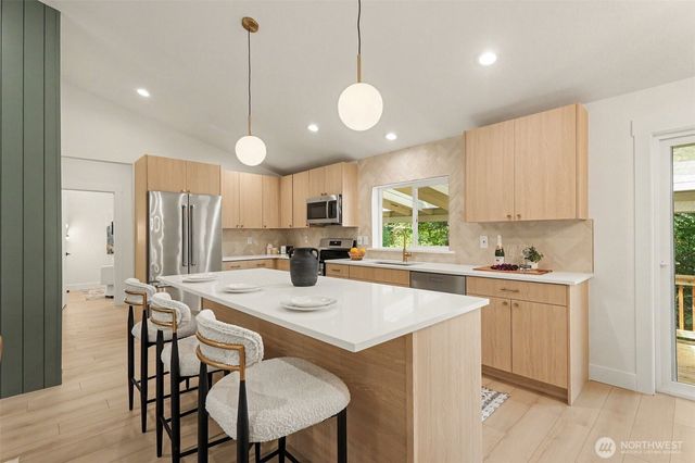 20515 196th Avenue SE, Renton, WA 98058