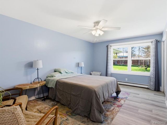 2956 Maywood Drive, Port Huron, MI 48060