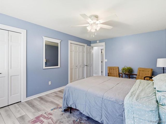 2956 Maywood Drive, Port Huron, MI 48060