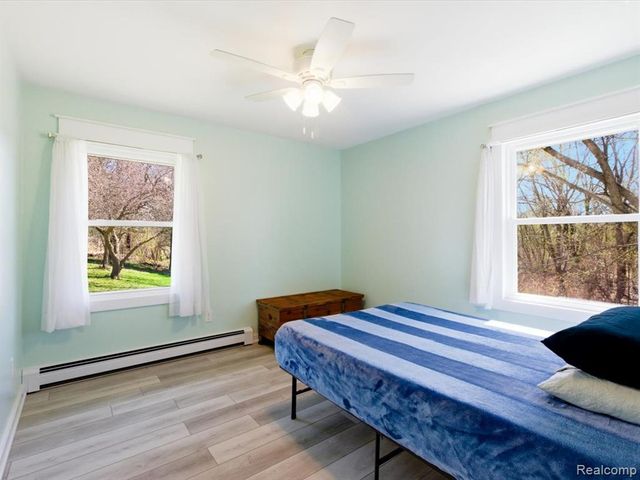 2956 Maywood Drive, Port Huron, MI 48060