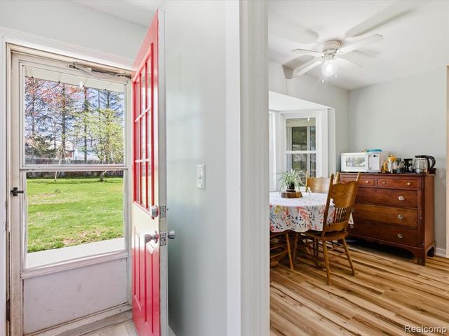 2956 Maywood Drive, Port Huron, MI 48060