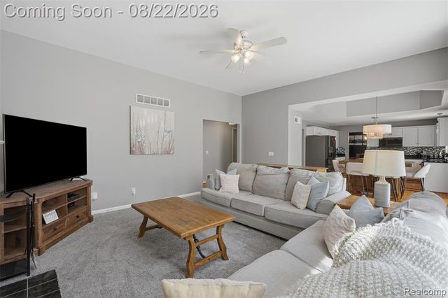 1188 Trailside Boulevard, Wixom, MI 48393