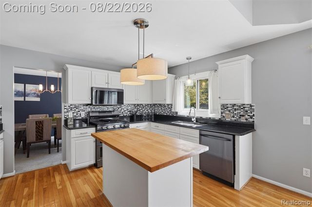 1188 Trailside Boulevard, Wixom, MI 48393
