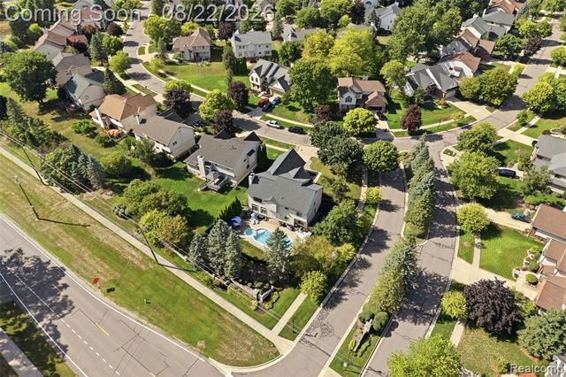 1188 Trailside Boulevard, Wixom, MI 48393