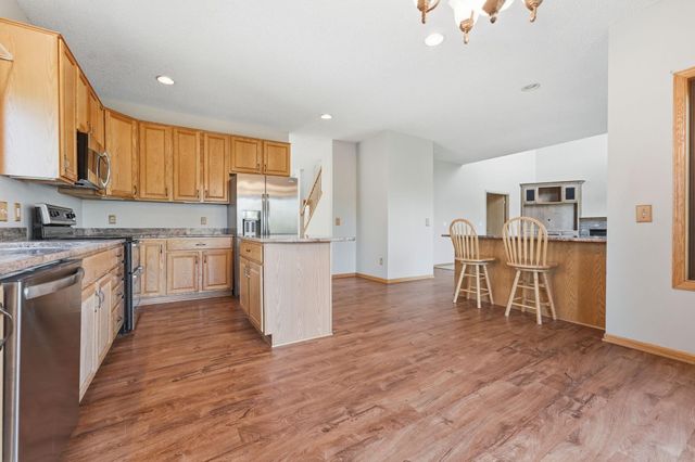 230 Butternut Circle, Carver, MN 55315