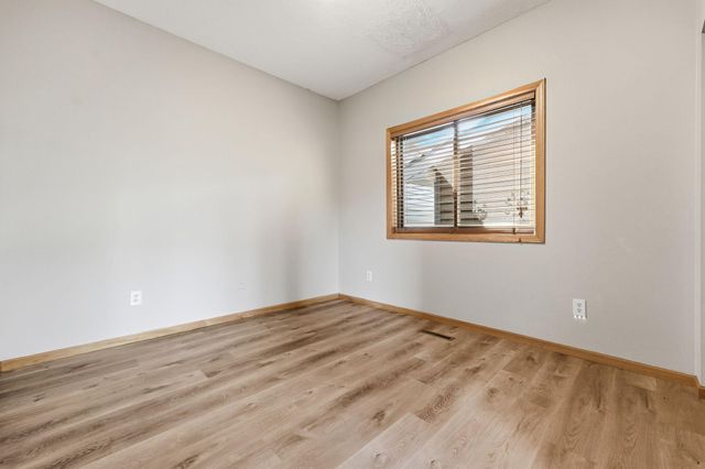 230 Butternut Circle, Carver, MN 55315