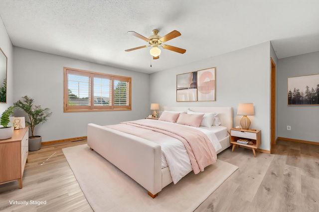 230 Butternut Circle, Carver, MN 55315