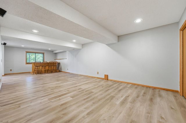 230 Butternut Circle, Carver, MN 55315